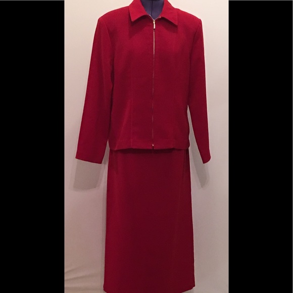 Briggs Top Skirt Set sz 8 Red in Color maxi skirt - Picture 2 of 8